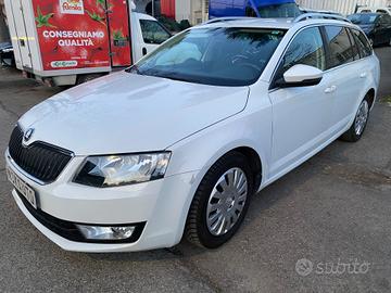 Skoda Octavia 2.0 DSG WAGON STILE 110kW