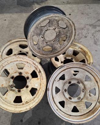 5 cerchi R15 Mitsubishi Pajero