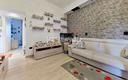 porzione-di-villa-con-giardino-