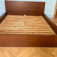 Letto matrimoniale ikea malm con reti e comodini