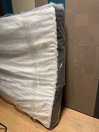 Materasso nuovo 200x180 piu cuscini