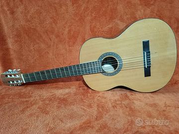 Chitarra Classica Admira modello Alba 
