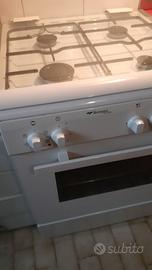 Cucina a gas Bompani