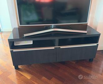 Mobile TV con piano in vetro nero