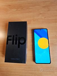 Samsung Z Flip 4 256GB LEGGI DESCRIZIONE