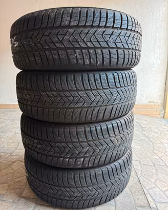 Gomme Pirelli Winter Sottozero 3.