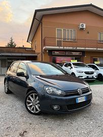 Volkswagen Golf 1.6 TDI DPF 5p. Highline