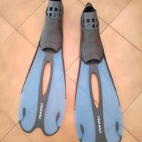 pinne tribord con sacca porta pinne 