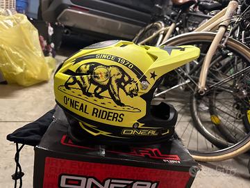 Casco integrale da bicicletta