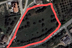 Terreno edificabile con annesso di 60 mq