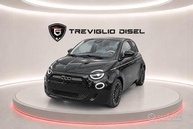 Fiat 500 Berlina Hybrid La Prima KM ZERO