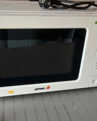 Microond  Zephir con grill (Modello: ZHC20M)