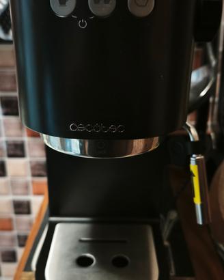 macchina da caffè in polvere  anche cappuccino 