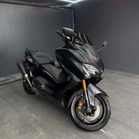 Yamaha T Max 530 DX 2019 0 sinistri