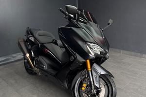 Yamaha T Max 530 DX 2019 0 sinistri