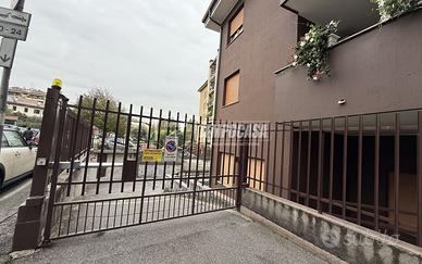Box a Monza Via de marchi