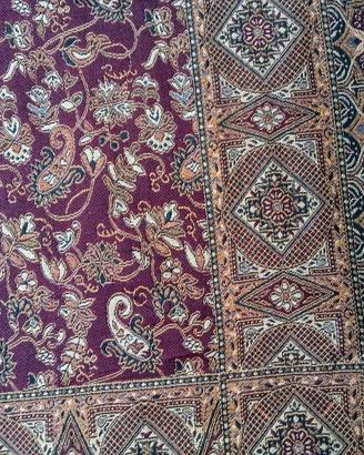 La bellezza della tradizione nei fili del Termeh