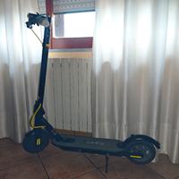 MONOPATTINO ELETTRICO LEXGO