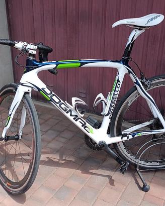 BICICLETTA PINARELLO DOGMA