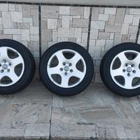 5 Gomme invernali 205-55R16 + 5 Cerchioni R16 