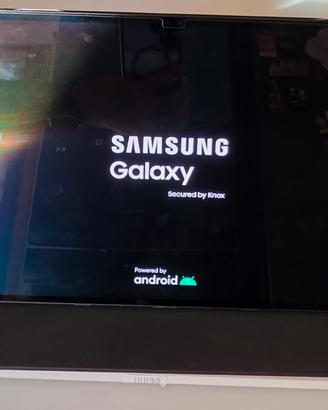 Samsung Galaxy Tab S8 Ultra 5G 256GB + Book Cover