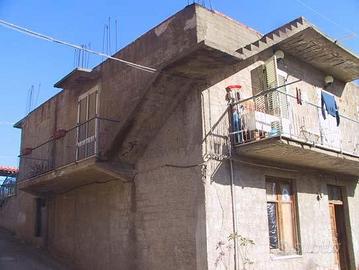 RGE 129/1998 Trib Patti - LOTTO 2