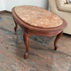 Tavolino di legno e marmo