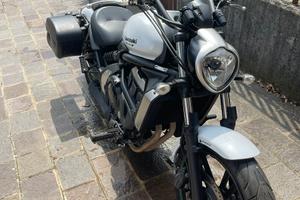 Kawasaki Vulcan S (2015) + borse originali