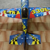 aeromodello EXTRA 330L 