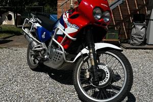 Honda Africa Twin XRV 750 