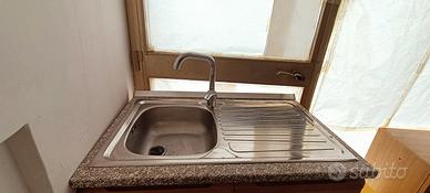 mobile lavello con pensile abbinato 