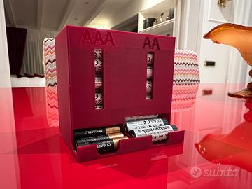 Porta Batterie  in PLA Rosso - Organizer3D