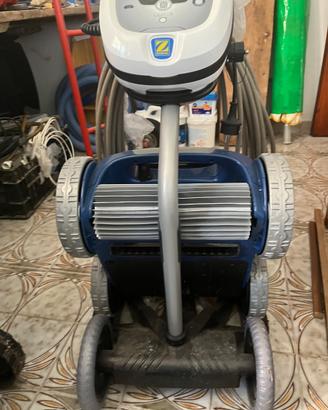 Robot zodiac pulisci piscina