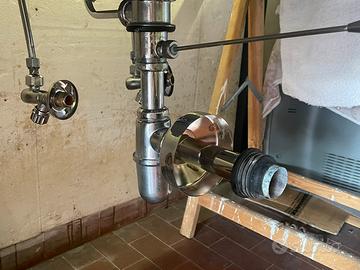 Lavello AGAPE mod. Onda con rubinetti uso bagno