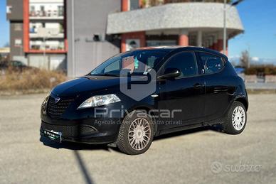 LANCIA Ypsilon 1.2 69 CV 5 porte Elle