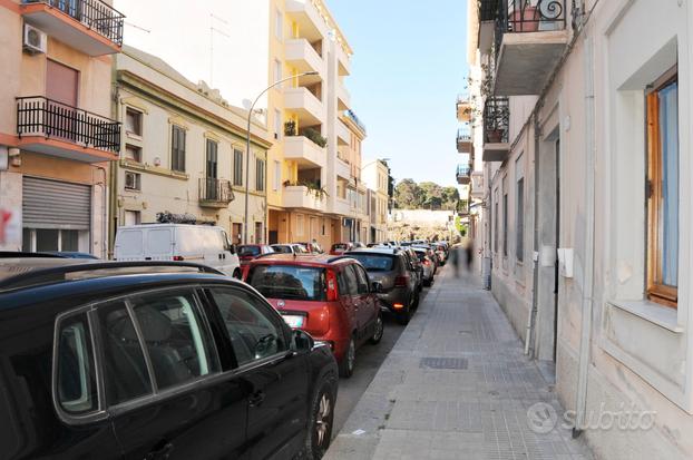 Cagliari - Locale Artigianale 40 mq