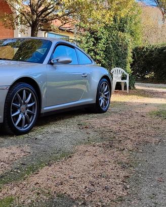 PORSCHE 997 C 4  CON REPORT PORSCHE UFFICIALE