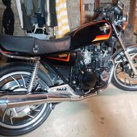 Yamaha XJ 550