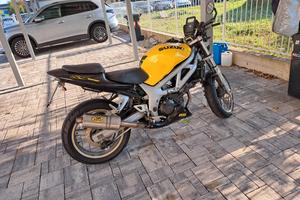 Suzuki SV 650 (2001) - Pronta, 500€ lavori!