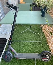 Monopattino elettrico pieghevole
