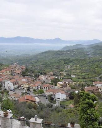 Appartamento di 125 m² con 5 locali a Esperia