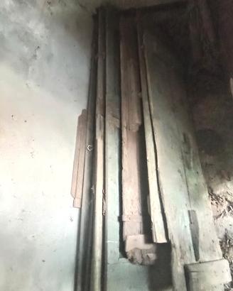 vecchie porte di varie epoche