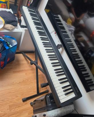 Pianoforte Roland FP 10