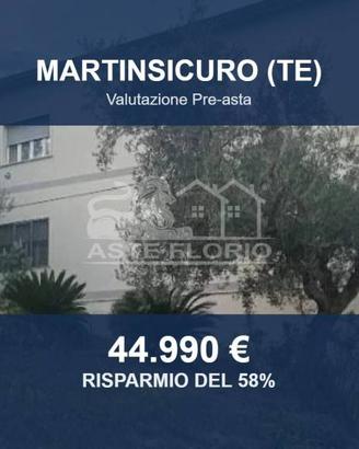 Immobile in asta di 148 m² con più di 5 locali a M