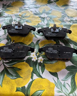 Pasticche freno Delphi