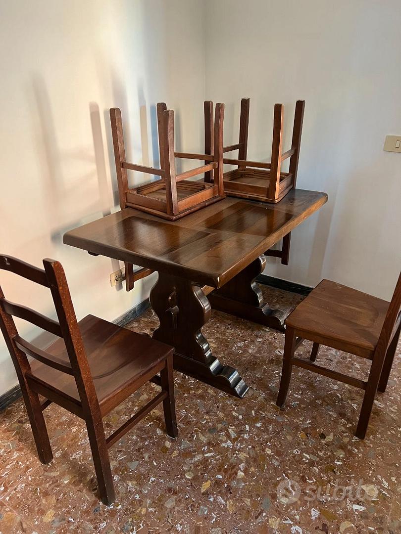 Legno Massello Tavoli E Sedie In Plastica Usati Mobili Usati