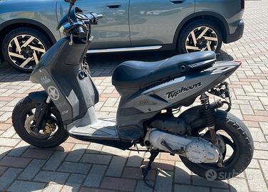 Scooter Piaggio New Typhoon 50
