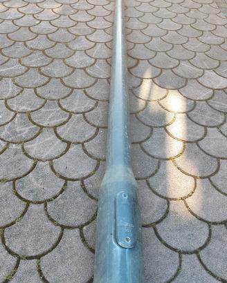 Palo conico per illuminazione in acciaio,