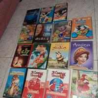 Set 14 DVD e 1 VHS per bambini 