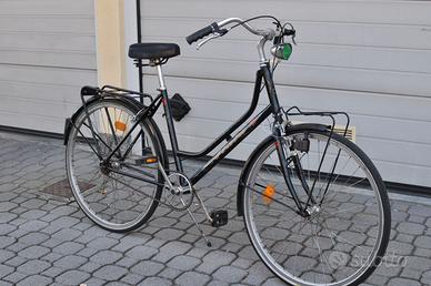 Bici da città 28” – comoda – catena e cavi freno n